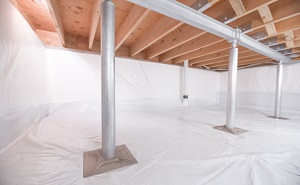 Crawl space structural support jacks installed in Hilger